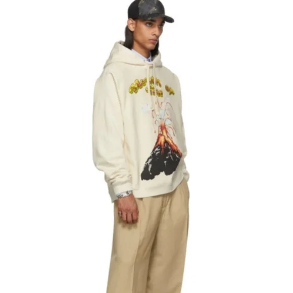 NWT Authentic Gucci Volcano Cotton hoodie in cream color